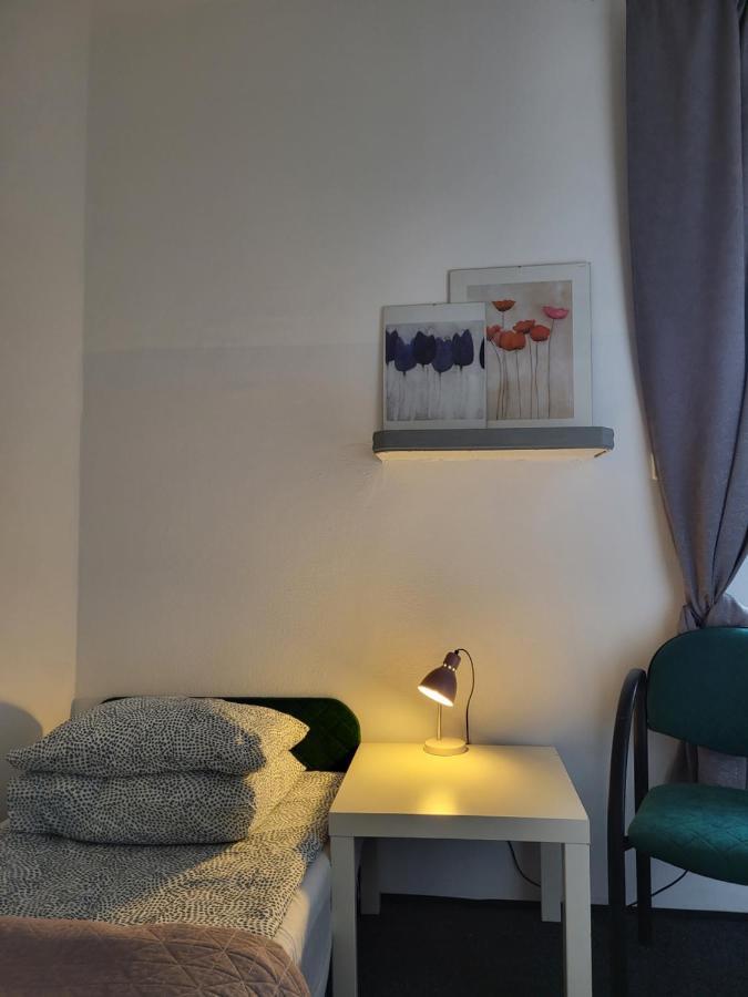 Charmed Homestay - Zaczarowany Warsawa Bagian luar foto