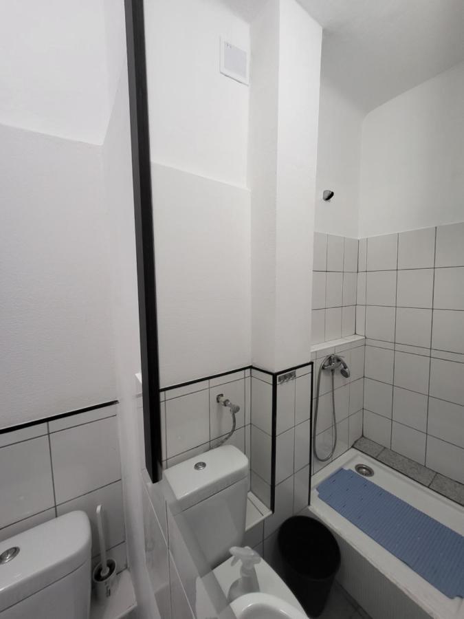 Charmed Homestay - Zaczarowany Warsawa Bagian luar foto
