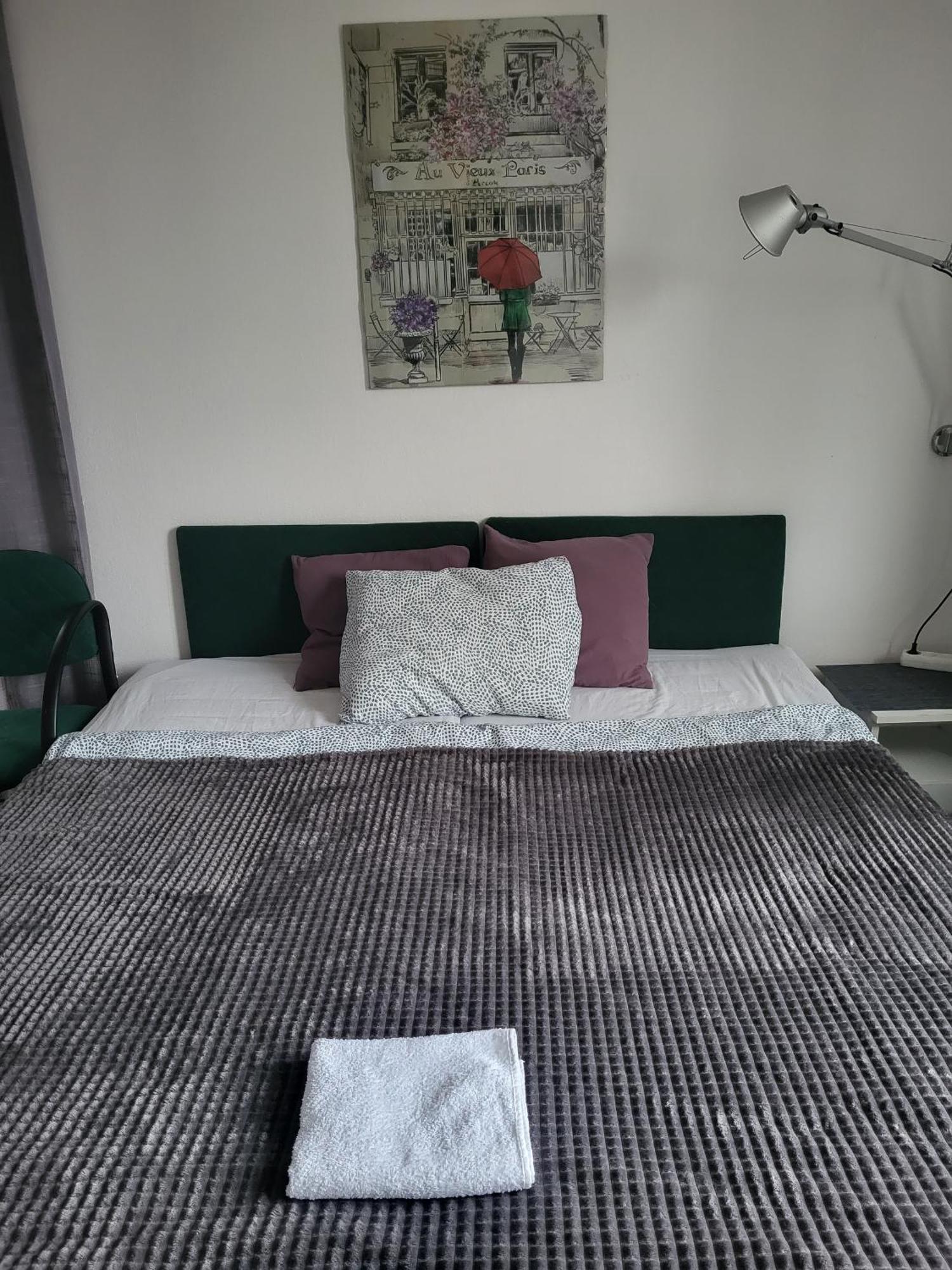 Charmed Homestay - Zaczarowany Warsawa Bagian luar foto