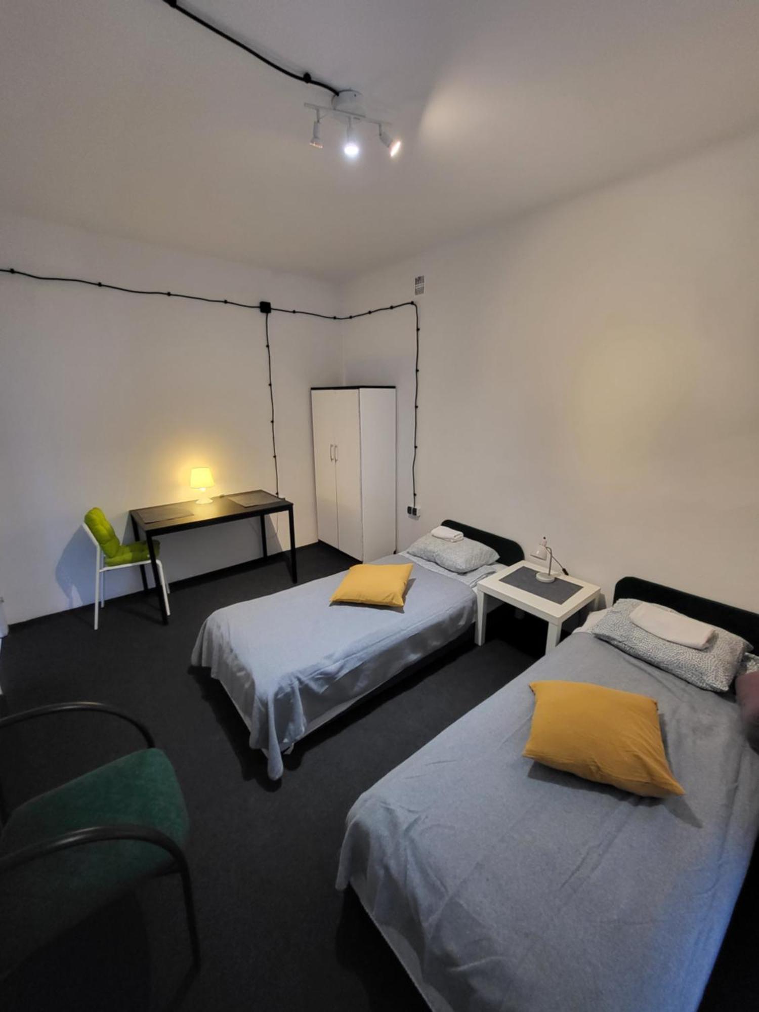 Charmed Homestay - Zaczarowany Warsawa Bagian luar foto